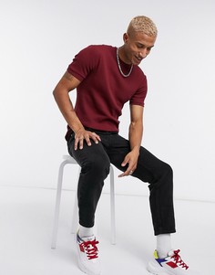 Бордовая футболка облегающего кроя с вафельной текстурой ASOS DESIGN-Красный