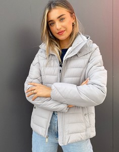 Серый пуховик с капюшоном Hollister