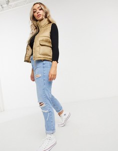 Бежевый дутый жилет Stradivarius