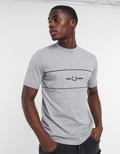 Серая футболка с вышивкой Fred Perry-Серый