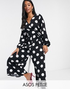 Комбинезон с запахом в горошек ASOS DESIGN Petite-Мульти
