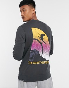 Серый свитшот с круглым вырезом The North Face