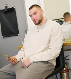 Бежевый oversized-свитшот с логотипом Puma Plus эксклюзивно для ASOS