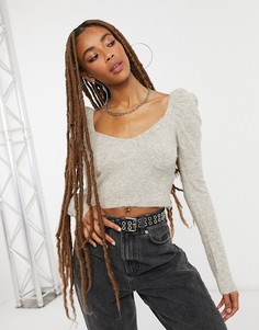 Короткий коричневый джемпер со сборками Bershka