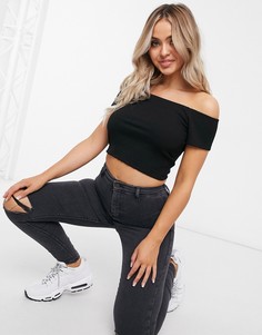 Черный топ с открытыми плечами и короткими рукавами NA-KD