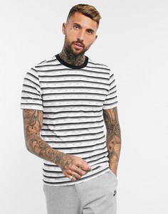 Черная/белая футболка с логотипом Nike Club-Черный