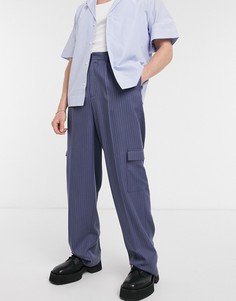 Темно-синие строгие широкие брюки в полоску с карманами карго ASOS DESIGN-Темно-синий