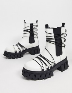 Белые ботинки из искусственной кожи на массивной подошве с черными шнурками Koi Footwear-Белый