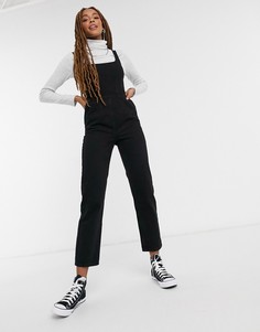 Черный приталенный комбинезон с квадратным вырезом ASOS DESIGN