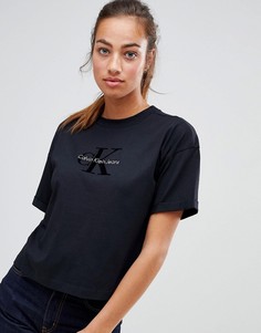 Укороченная футболка с логотипом Calvin Klein True Icon-Черный