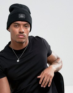 Черная шапка-бини с нашивкой ASOS-Черный