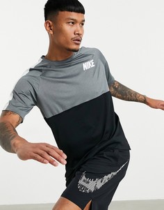 Черная футболка колор блок из быстросохнущего материала Nike Training-Черный