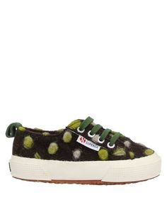Низкие кеды и кроссовки Superga