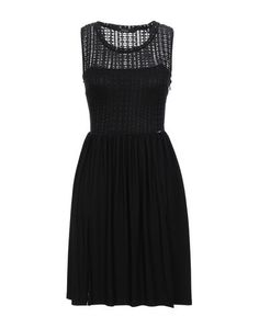 Короткое платье Guess