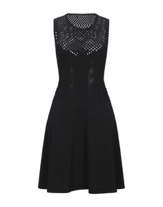 Короткое платье Guess