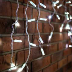 Гирлянда-бахрома Neon-Night светодиодная Айсикл белые диоды 240 х 60 см