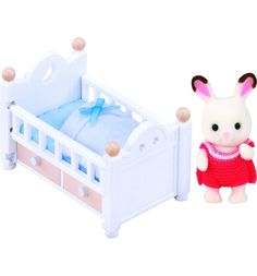 Игровой набор Sylvanian Families Малыш и детская кроватка 5.5 см