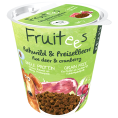 Лакомство для собак Bosch Fruitees с косулей и клюквой , 200 г