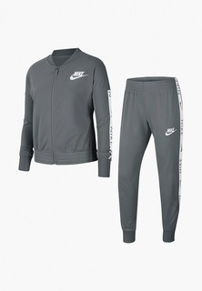 Костюм спортивный Nike