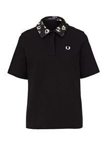 Футболка поло с цветочным принтом на воротничке Fred Perry