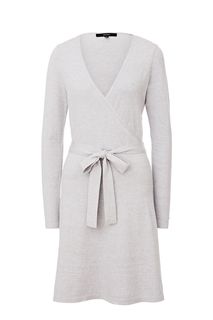 Серое трикотажное платье с расклешенной юбкой Vero Moda
