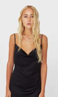 Stradivarius Платье Миди В Бельевом Стиле Женская Коллекция Черный Xl