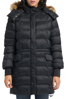 Куртка женская Mustang 1008260-4132 черная XS