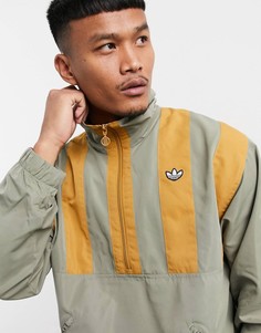 Зеленая куртка с молнией adidas Originals-Зеленый