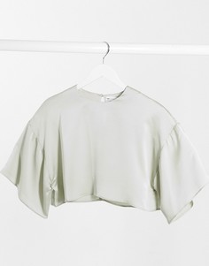 Укороченная атласная футболка шалфейного цвета ASOS DESIGN-Бесцветный