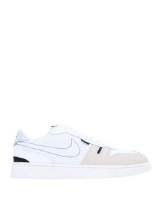 Низкие кеды и кроссовки Nike