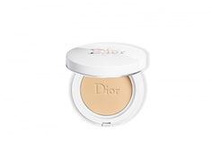 Компактное тональное средство, придающее коже сияние SPF 10 PA++ Dior