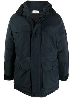 Stone Island пуховик с нашивкой на рукаве
