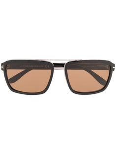 Tom Ford Eyewear солнцезащитные очки в прямоугольной оправе