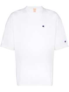 Champion футболка с круглым вырезом и логотипом
