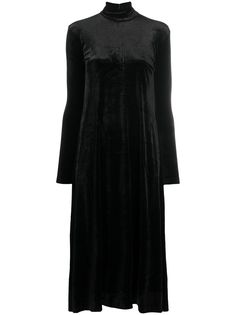 Norma Kamali расклешенное платье с высоким воротником