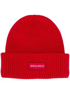 Woolrich шапка бини в рубчик с нашивкой-логотипом
