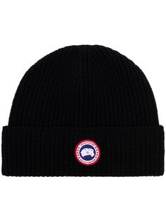 Canada Goose шапка бини в рубчик с нашивкой-логотипом
