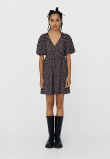 Платье Stradivarius