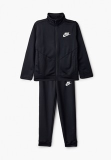 Костюм спортивный Nike