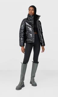 Stradivarius Пуховик Из Винила Женская Коллекция Черный S