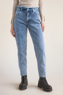 Джинсы женские Vilatte D54.172 голубые 46