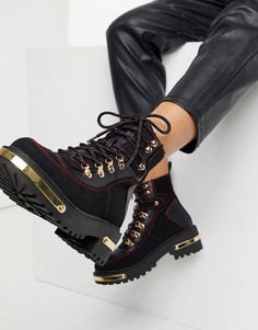 Черные походные ботинки с металлической декоративной фурнитурой и крючками для шнуровки в зоне щиколотки River Island-Черный