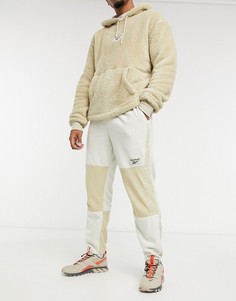 Бежевые флисовые джоггеры Reebok Classics-Бежевый