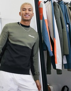 Свитшот цвета хаки/черный с круглым вырезом Nike Air-Зеленый