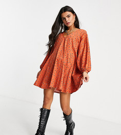 Свободное платье мини выгоревшего оранжевого цвета с V-образным вырезом и мелким цветочным принтом ASOS DESIGN Petite-Оранжевый