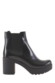 Кожаные ботильоны Prada
