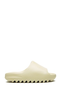 Шлепанцы Yeezy Slides Bone