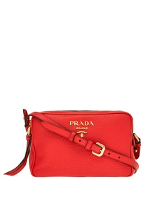 Красная кожаная сумка Prada