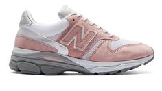 Розовый New Balance