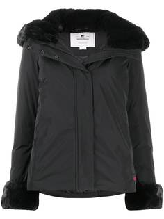 Woolrich пуховик с оторочкой из искусственного меха